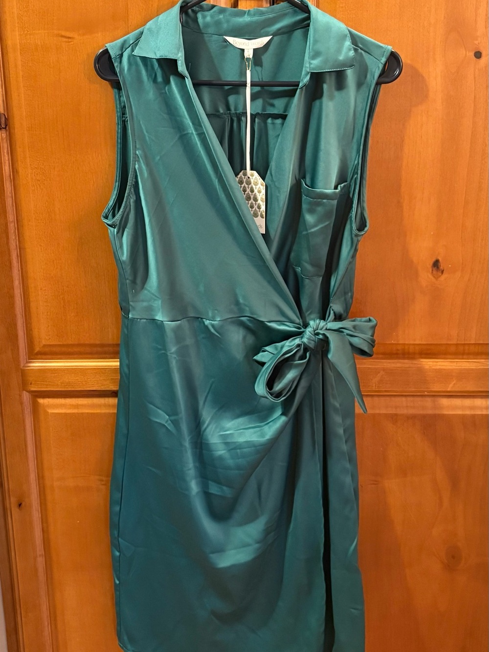 Beyond Words Satin Faux-Wrap Sleeveless Dress - Emerald Green large